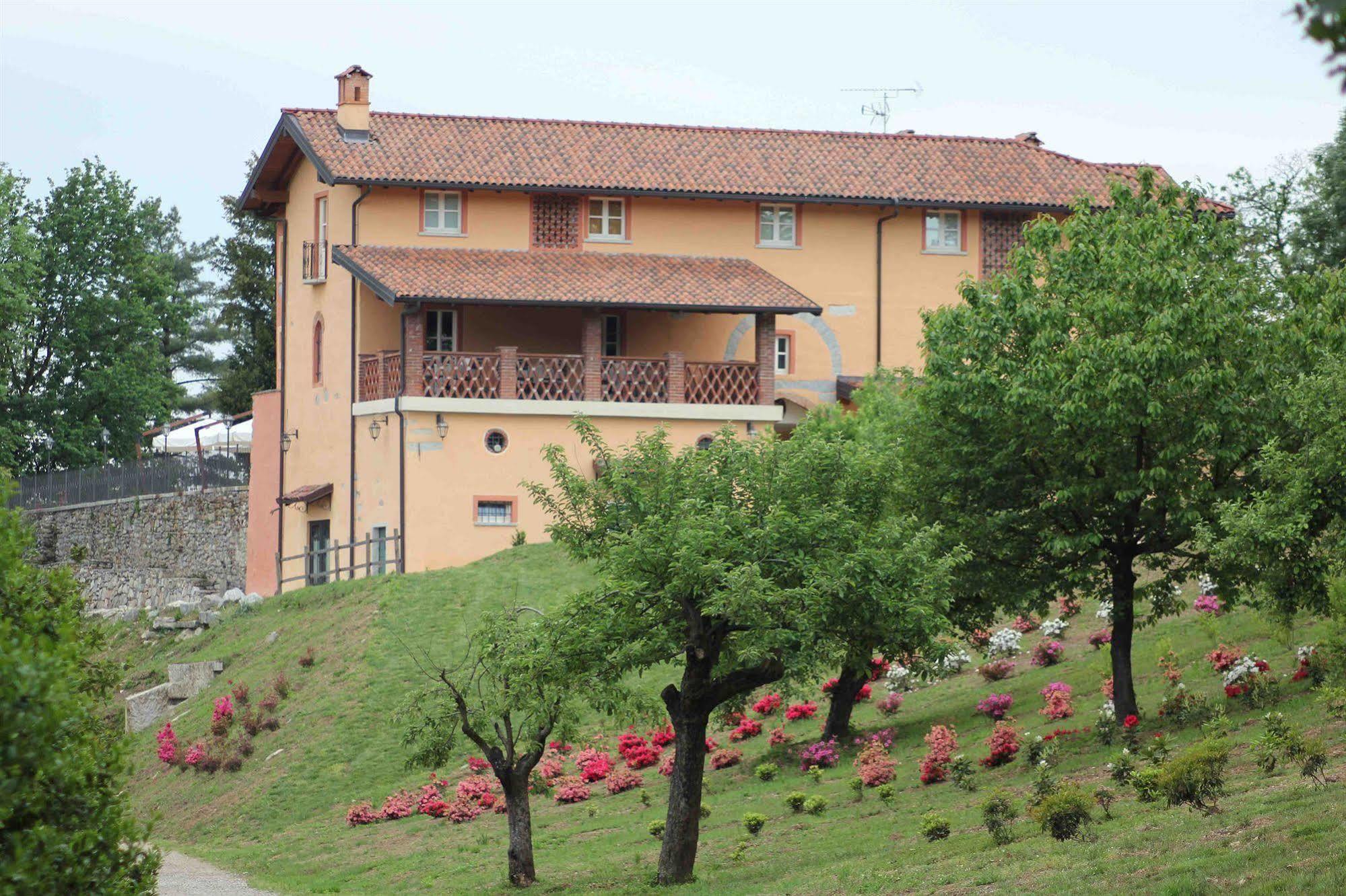 Tenuta Montezeglio Country Family House Invorio Inferiore Extérieur photo